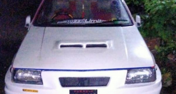 MITSUBISHI LANCER 1987