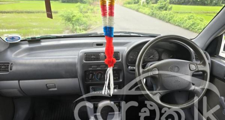 TOYOTA STARLET 1997