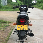 BAJAJ PLATINA 2017