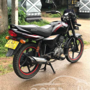 BAJAJ PLATINA 2017