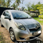 TOYOTA VITZ 2007