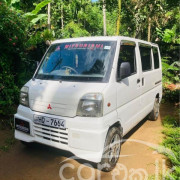 MITSUBISHI MINICAB 1999