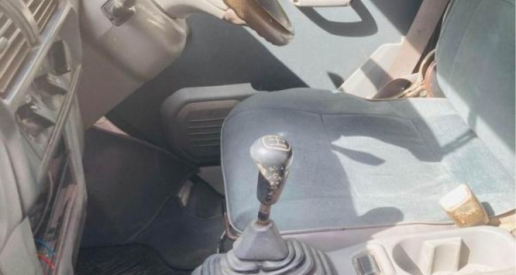 MITSUBISHI MINICAB 1999