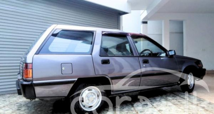 MITSUBISHI LANCER 1987