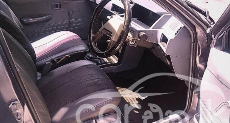 MITSUBISHI LANCER 1987