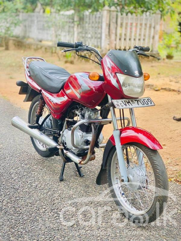 BAJAJ CT100 2010
