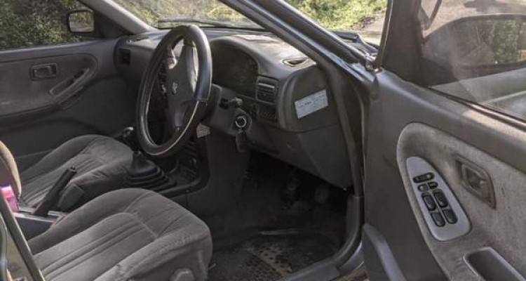 NISSAN SUNNY SB13 1990