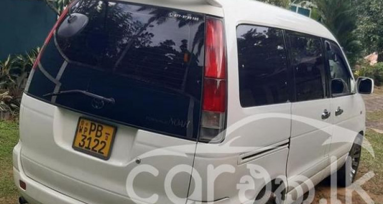 TOYOTA NOAH KR42 2002