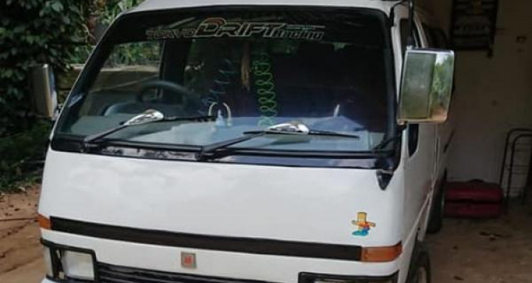 ISUZU FARGO 1983