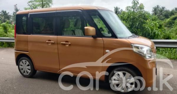 SUZUKI SPACIA 2015
