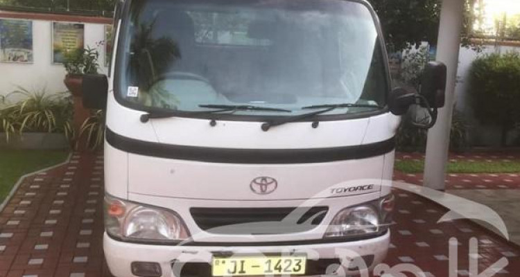 TOYOTA TOYOACE CREW CAB 1999