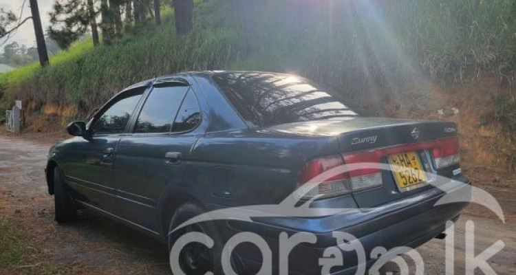 NISSAN SUNNY FB15 2000