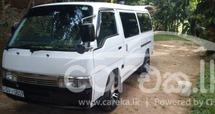 NISSAN CARAVAN 1997