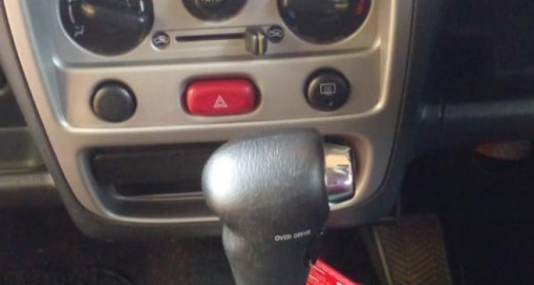 CHEVROLET CRUZE 2004