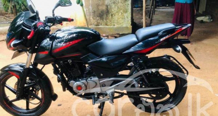 BAJAJ PULSAR 180 2017