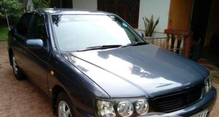 NISSAN BLUEBIRD 1999