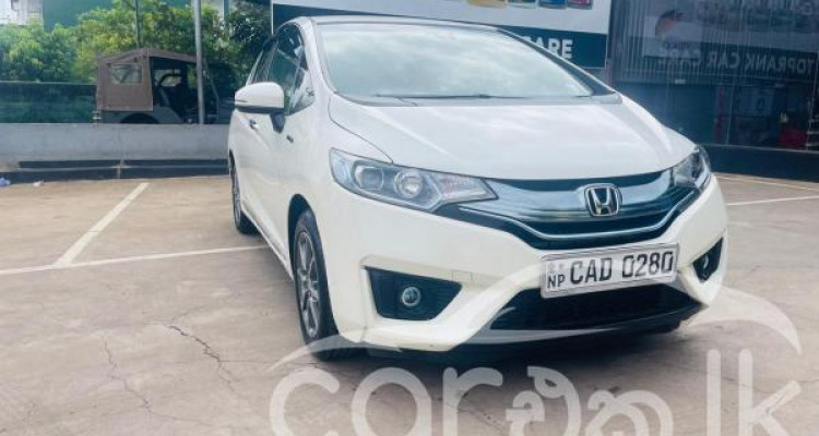 HONDA FIT GP5 2014