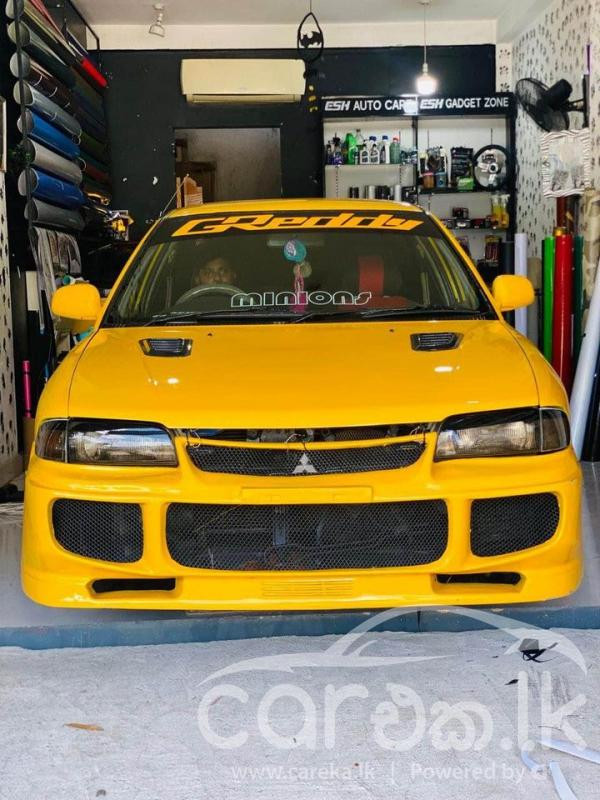 MITSUBISHI LANCER CB8 1993