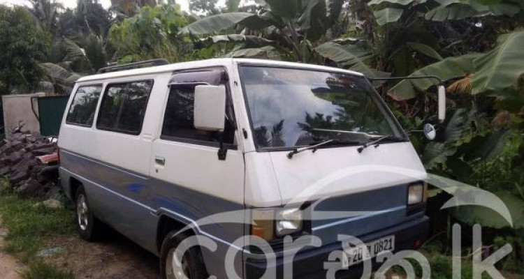 MITSUBISHI L300 1984