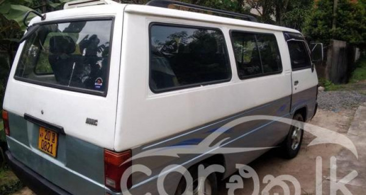 MITSUBISHI L300 1984