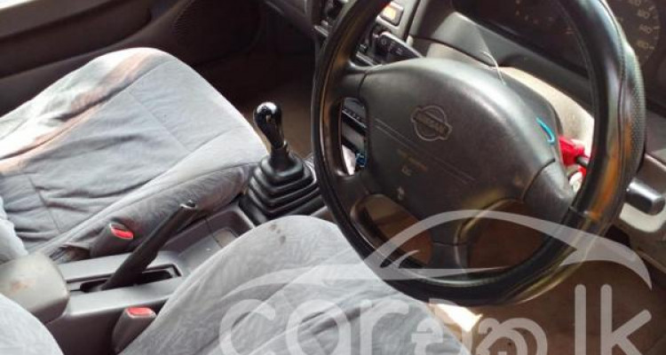 NISSAN PULSAR 1999