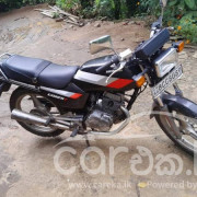 HONDA CB 125 2004