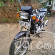HONDA CB 125 2004