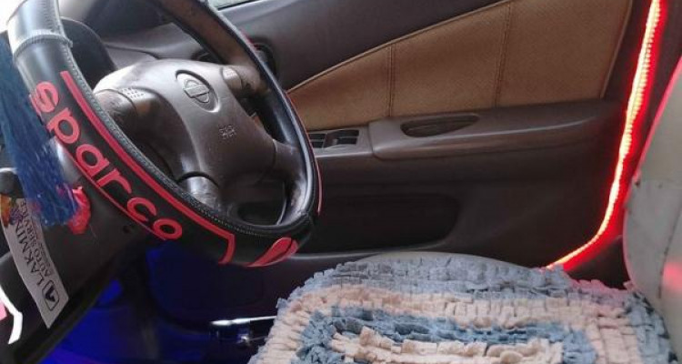 NISSAN SUNNY FB15 2000