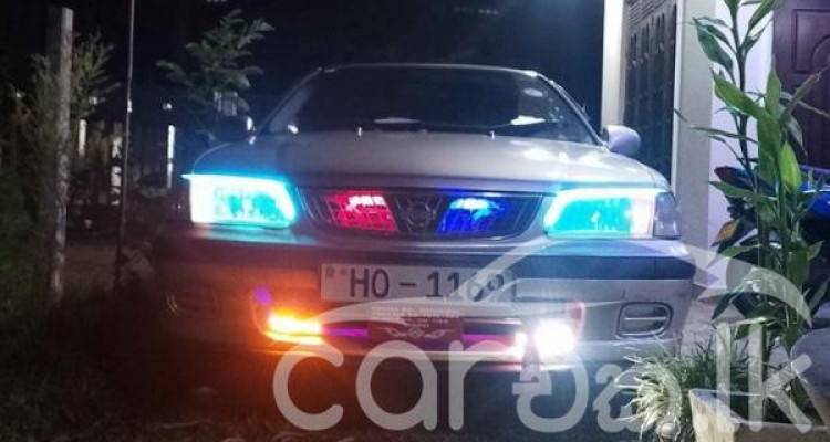 NISSAN SUNNY FB15 2000