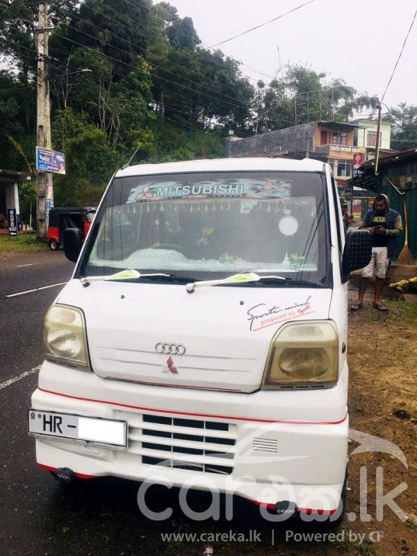 MITSUBISHI MINICAB 1999