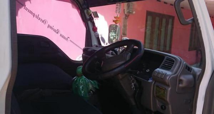 ISUZU CREW CAB 2000
