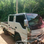 ISUZU CREW CAB 2000
