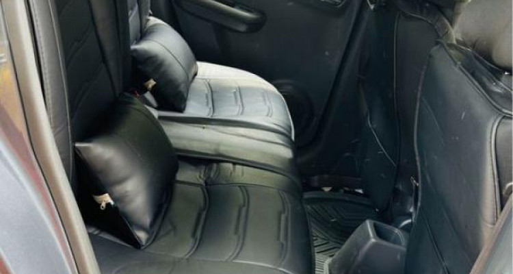 SUZUKI SWIFT 2010