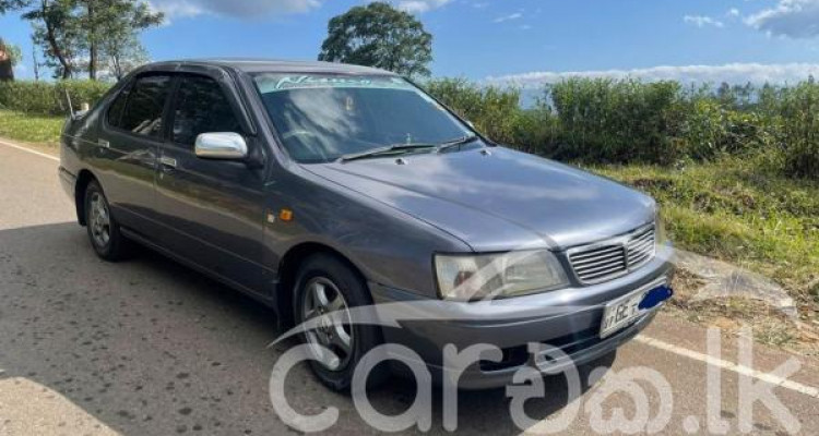 NISSAN BLUEBIRD SU14 2000