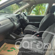 NISSAN TIIDA 2007