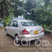 NISSAN TIIDA 2007