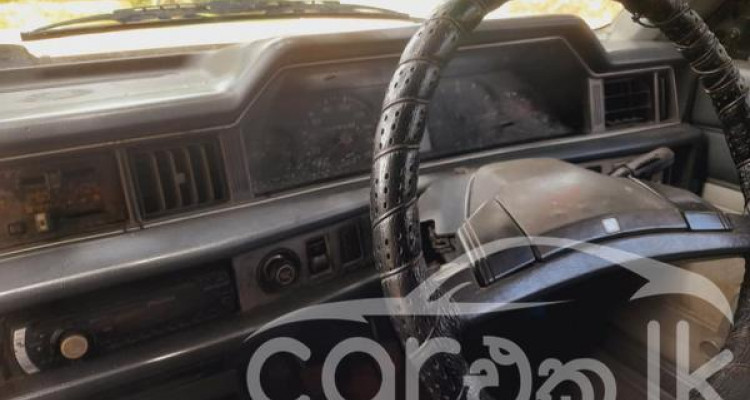 MITSUBISHI TREDIA 1984