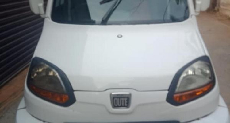 BAJAJ QUTE 2019