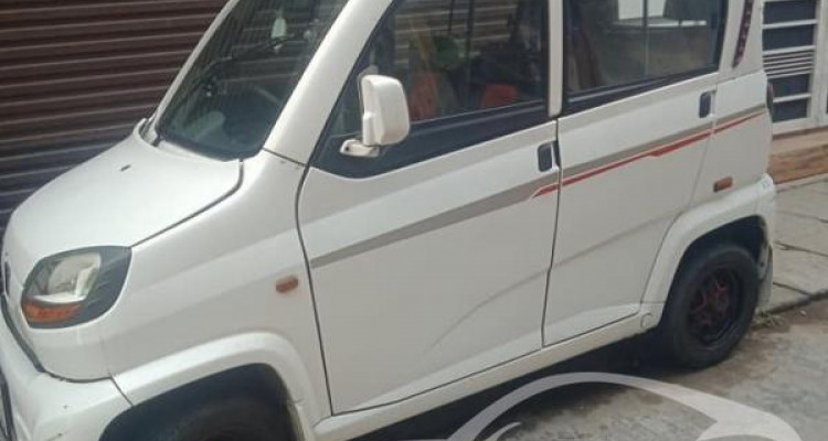 BAJAJ QUTE 2019