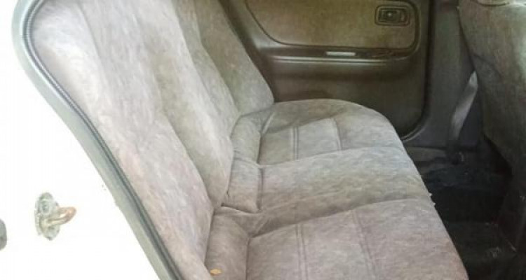 NISSAN BLUEBIRD SU14 1999