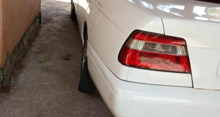 NISSAN BLUEBIRD SU14 1999
