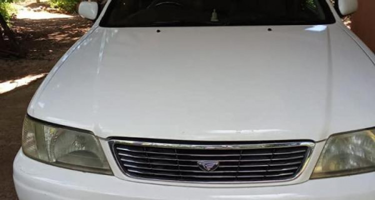 NISSAN BLUEBIRD SU14 1999