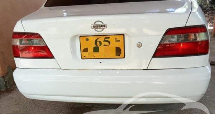 NISSAN BLUEBIRD SU14 1999