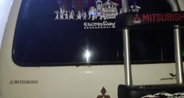 MITSUBISHI MINICAB 1999