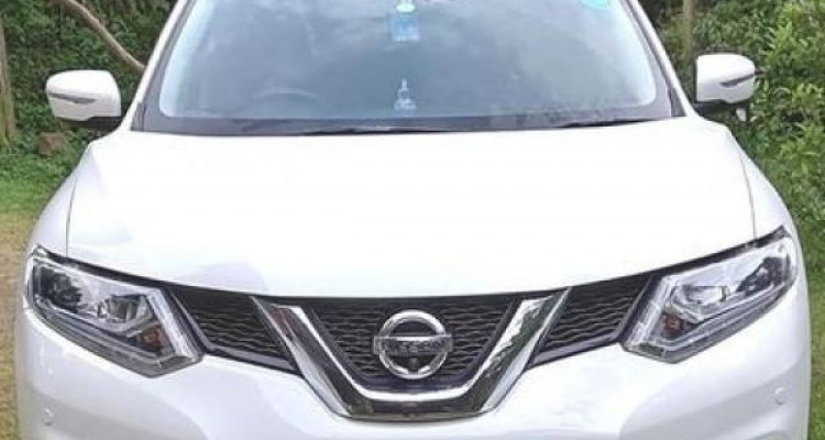 NISSAN X TRAIL 2016