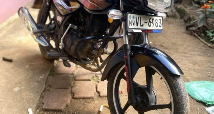 BAJAJ DISCOVER 100 2010