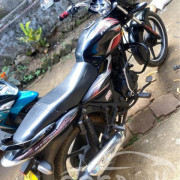 BAJAJ DISCOVER 100 2010