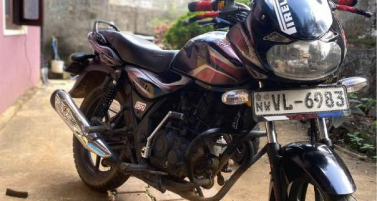 BAJAJ DISCOVER 100 2010