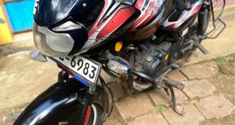 BAJAJ DISCOVER 100 2010