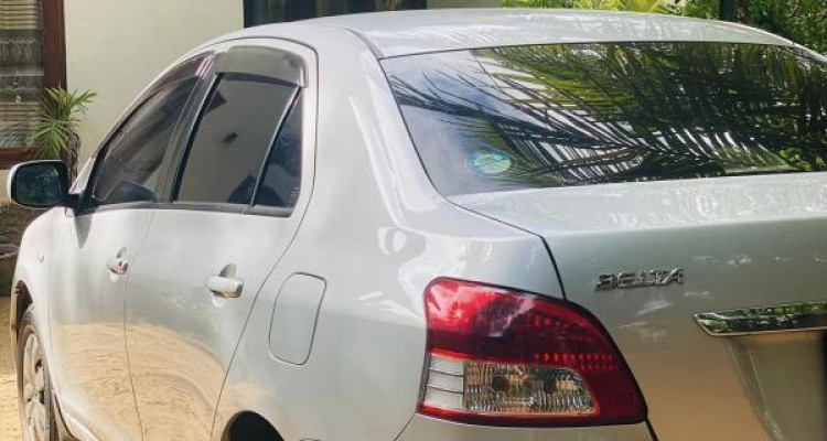 TOYOTA BELTA 2007